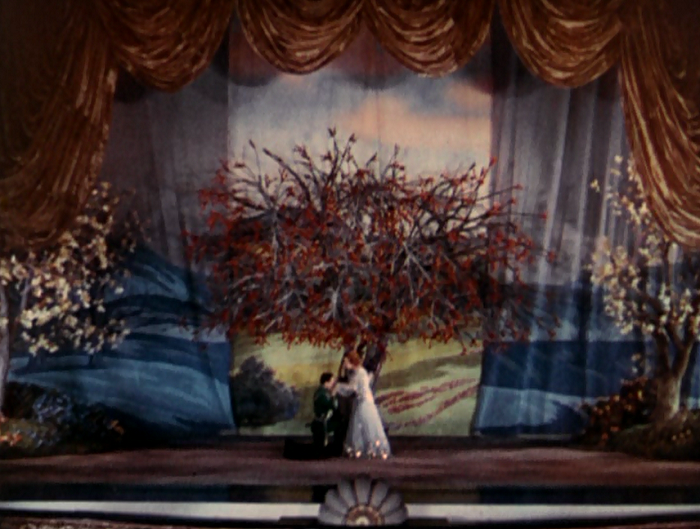 Baz Luhrman just wishes his movies looked this good.