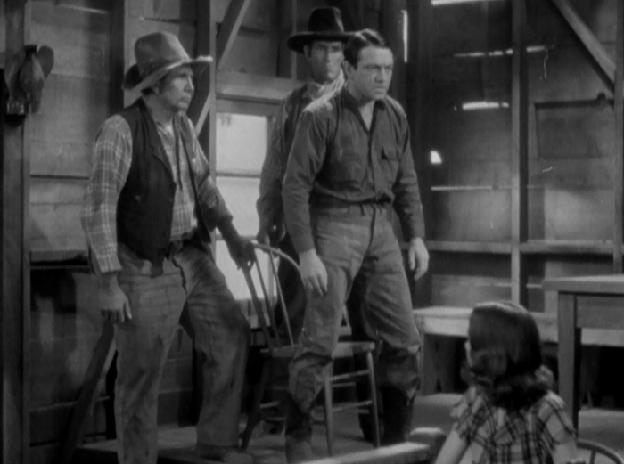 Richard Barthelmess stands tall! Or about as tall as Richard Barthelmess stands, I mean. 