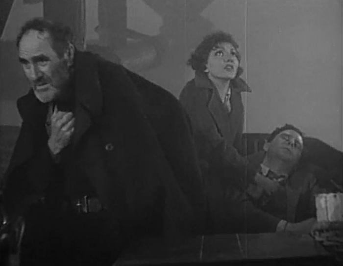 I Cover The Waterfront (1933)