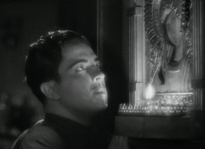 Blow the candle! Blow the candle! 