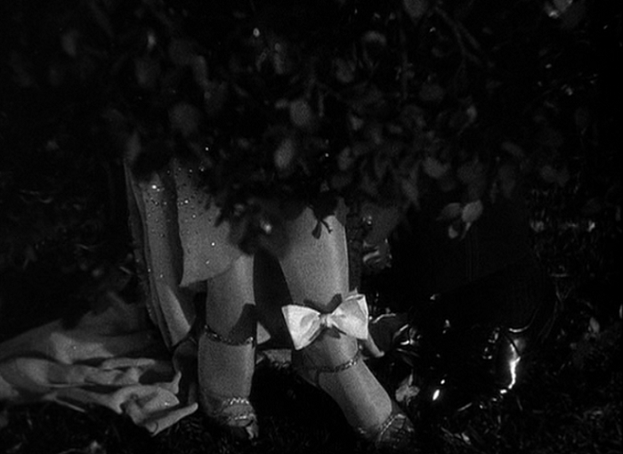 One Hour with You (1932)