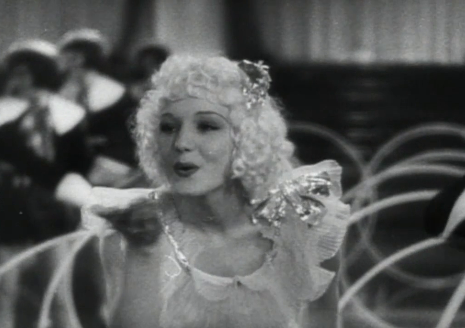 Broadway Thru a Keyhole (1933) Review, with Constance Cummings, Paul Kelly, and Russ Columbo