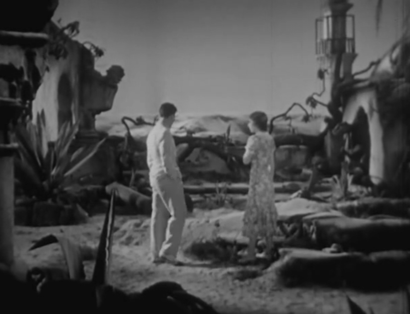 The Unholy Garden (1931) Review, with Ronald Colman and Fay Wray