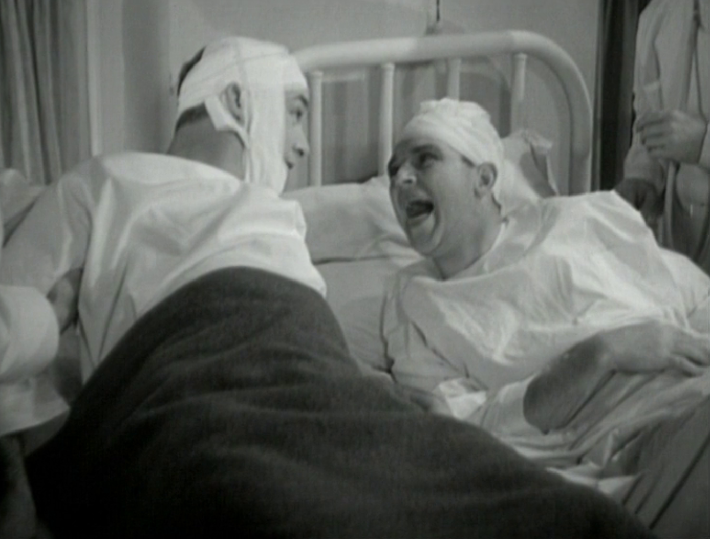 Emergency Call (1933) Review, with William Boyd, William Gargan, and Wynne Gibson
